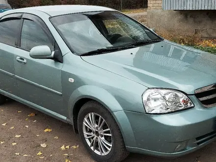 Chevrolet Lacetti 2004 года за 2 900 000 тг. в Петропавловск – фото 2