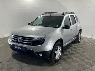 Renault Duster, 2013