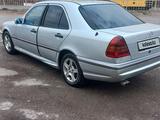 Mercedes-Benz C 200 1994 годаүшін1 500 000 тг. в Караганда