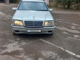 Mercedes-Benz C 200 1994 года за 1 650 000 тг. в Караганда – фото 4