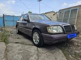 Mercedes-Benz E 220 1994 года за 1 800 000 тг. в Тараз – фото 3