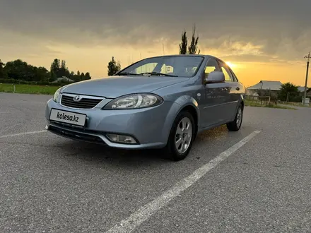 Daewoo Gentra 2014 года за 3 300 000 тг. в Шымкент – фото 12