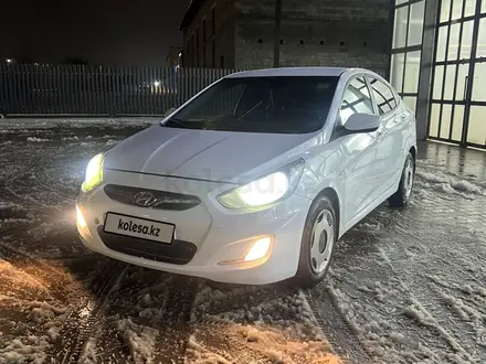 Hyundai Accent 2013 года за 3 350 000 тг. в Уральск