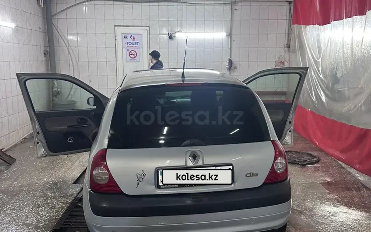 Renault Clio 2002 года за 1 350 000 тг. в Астана