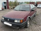 Volkswagen Passat 1992 года за 500 000 тг. в Караганда – фото 2