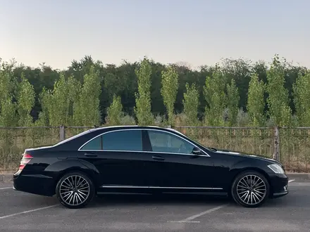 Mercedes-Benz S 500 2009 года за 9 300 000 тг. в Шымкент – фото 14