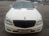 Mercedes-Benz S 350 2008 годаүшін8 500 000 тг. в Караганда – фото 2