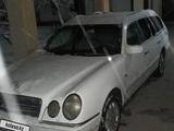Mercedes-Benz E 280 1998 годаfor2 800 000 тг. в Шымкент – фото 2
