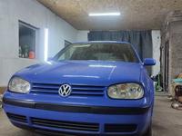 Volkswagen Golf 1998 годаүшін3 250 000 тг. в Караганда