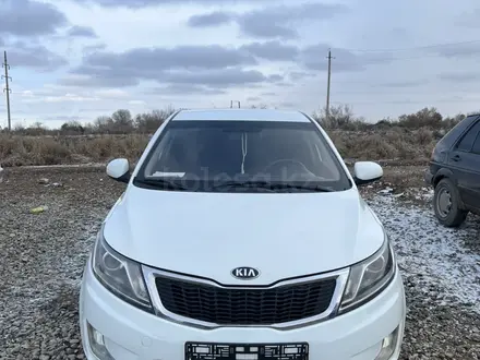 Kia Rio 2014 года за 5 800 000 тг. в Жетысай – фото 2