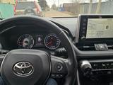 Toyota RAV4 2021 годаүшін17 000 000 тг. в Астана – фото 5