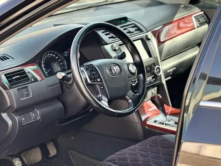 Toyota Camry 2014 года за 9 200 000 тг. в Павлодар – фото 9