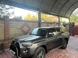 Toyota 4Runner 2014 года за 16 000 000 тг. в Алматы – фото 2