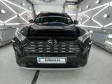 Toyota RAV4 2021 года за 15 500 000 тг. в Алматы – фото 3