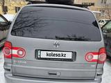 Volkswagen Sharan 2005 годаүшін5 300 000 тг. в Уральск