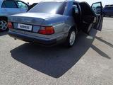 Mercedes-Benz E 200 1991 года за 2 300 000 тг. в Тараз – фото 3