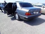 Mercedes-Benz E 200 1991 года за 2 300 000 тг. в Тараз – фото 4