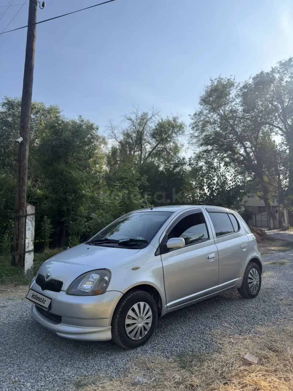 Toyota Vitz, 2002