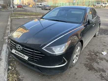 Hyundai Sonata 2019 года за 12 000 000 тг. в Астана