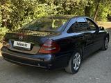 Mercedes-Benz E 200 2005 года за 2 500 000 тг. в Караганда – фото 4