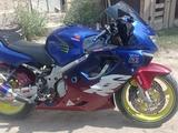 Honda  CBR 600F4 2000 годаүшін1 500 000 тг. в Темирлановка – фото 4