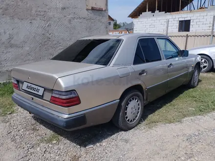 Mercedes-Benz E 230 1991 года за 1 500 000 тг. в Алматы – фото 7