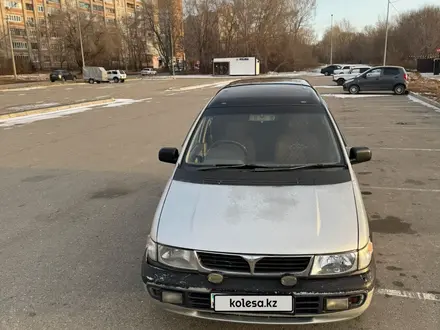 Mitsubishi Chariot 1995 года за 1 380 000 тг. в Усть-Каменогорск – фото 7