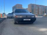 Volkswagen Passat 1988 годаfor900 000 тг. в Семей – фото 2