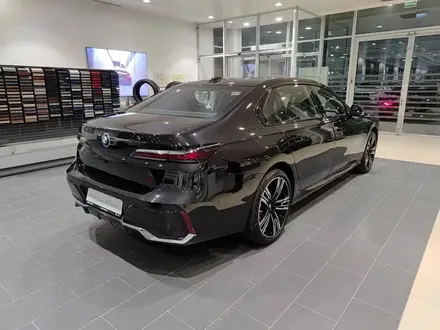 BMW 740 XDrive 3.0 2025 года за 69 700 000 тг. в Алматы – фото 7
