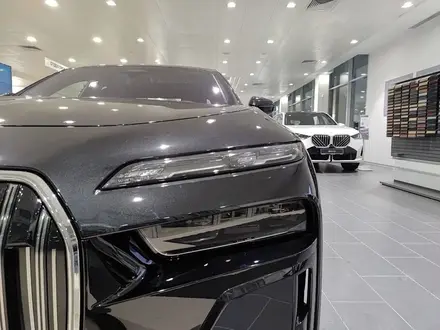 BMW 740 XDrive 3.0 2025 года за 69 700 000 тг. в Алматы – фото 10