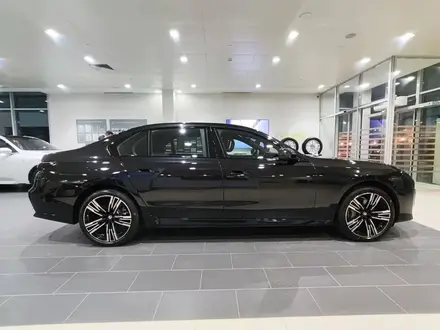 BMW 740 XDrive 3.0 2025 года за 69 700 000 тг. в Алматы – фото 8