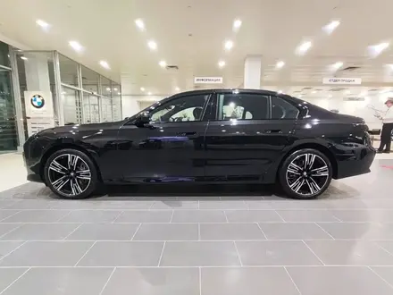 BMW 740 XDrive 3.0 2025 года за 69 700 000 тг. в Алматы – фото 4
