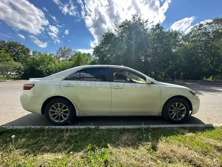 Toyota Camry 2006 года за 6 400 000 тг. в Усть-Каменогорск – фото 2