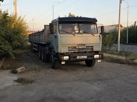 КамАЗ  54115 2004 года за 10 000 000 тг. в Шымкент