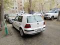 Volkswagen Golf 2001 года за 1 800 000 тг. в Павлодар – фото 2