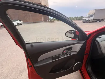 Chevrolet Cruze 2012 года за 2 900 000 тг. в Астана – фото 19