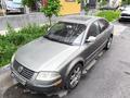 Volkswagen Passat 2004 годаүшін2 100 000 тг. в Алматы – фото 3