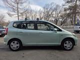 Honda Jazz 2002 годаfor2 500 000 тг. в Алматы – фото 3