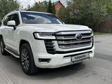 Toyota Land Cruiser 2023 года за 52 000 000 тг. в Астана
