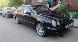 Mercedes-Benz E 320 1997 годаүшін2 900 000 тг. в Астана
