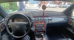 Mercedes-Benz E 320 1997 годаүшін2 900 000 тг. в Астана – фото 4