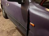 Honda CR-V 1996 годаүшін1 000 000 тг. в Усть-Каменогорск – фото 2