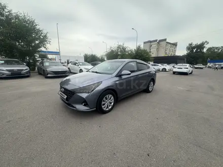 Hyundai Accent 2020 года за 6 400 000 тг. в Алматы – фото 2