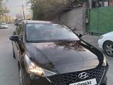 Hyundai Accent 2022 года за 8 400 000 тг. в Алматы – фото 2