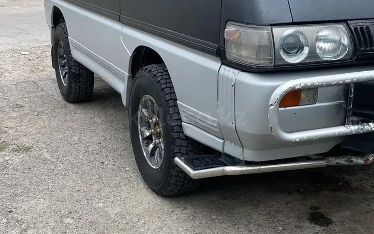 Mitsubishi Delica 1995 годаүшін1 650 000 тг. в Алматы