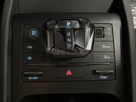 BYD Qin L DM-i Leading 2025 года за 10 990 000 тг. в Астана – фото 8