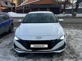 Hyundai Elantra 2021 года за 9 300 000 тг. в Кокшетау