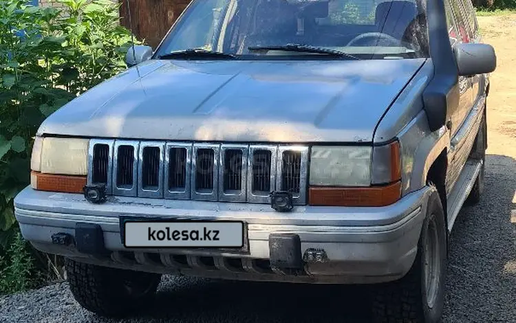 Jeep Grand Cherokee 1996 годаүшін2 000 000 тг. в Актобе