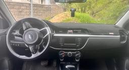 Kia Rio X-Line 2018 года за 6 700 000 тг. в Алматы – фото 2