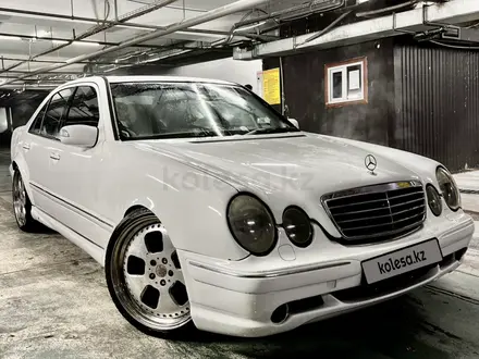 Mercedes-Benz E 55 AMG 2000 года за 11 500 000 тг. в Алматы – фото 9